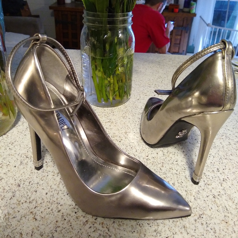 Silver metallic Jennifer Lopez ankle strap heels s